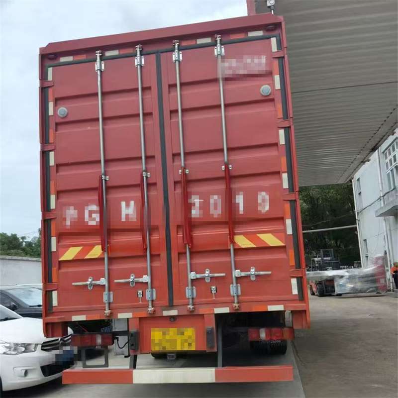 江岸区普定县进仓物流：专线直达的多元货运之旅